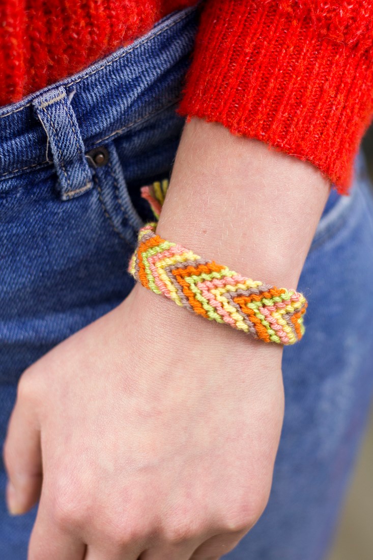 Pilfer Aanleg voor de hand liggend DIY vriendschaps-armbandjes knopen | Oh Cosy Craft